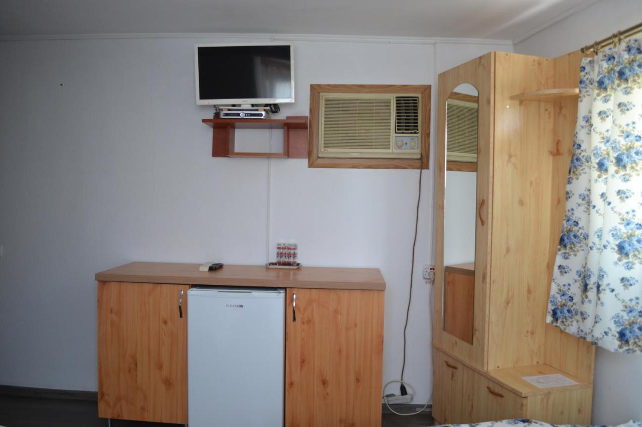 Pensiunea Bety Tutulesti Exterior foto